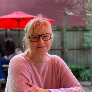 Meet your Posher, Lori